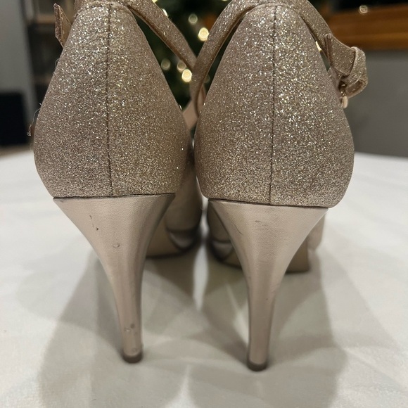 Women’s Unisa Gold Sparkle Formal High Heels Size 6 - Picture 6 of 14